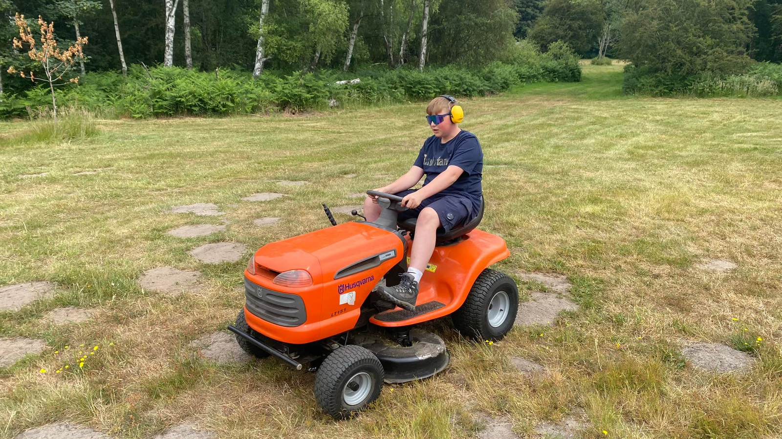 Explorers Lawnmower